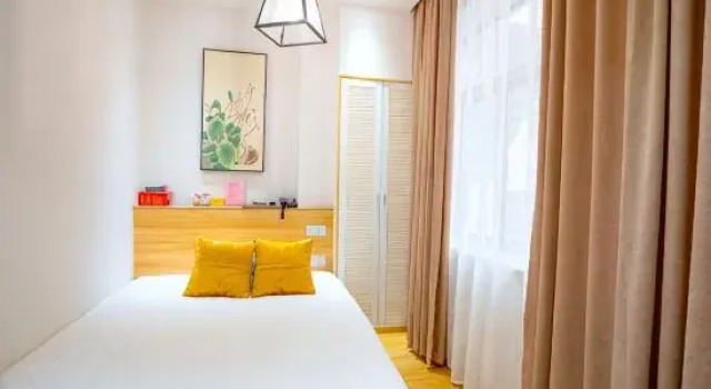 Полулюкс Wenling Oriental Roma Hotel (Shopping Center store)