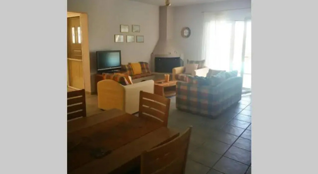Коттедж Quiet-Private country house near the sea