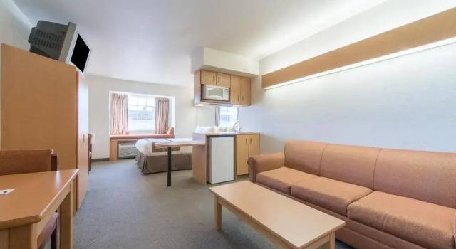 Двухместный люкс Microtel Inn & Suites by Wyndham Altus
