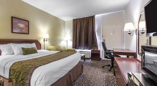 Номер Standard Quality Inn Johnson City near Downtown
