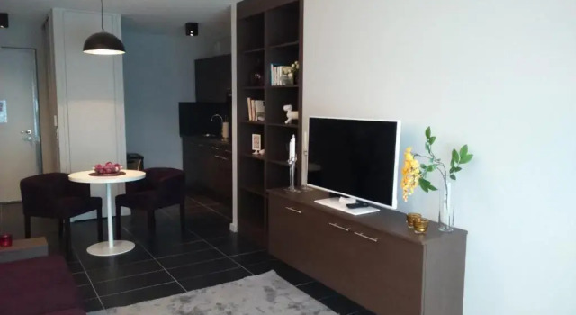 Апартаменты Apparthôtel Tempologis - St Germain à Grenoble