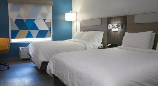 Четырёхместный номер Standard Holiday Inn Express & Suites Lakeland North I-4 by IHG