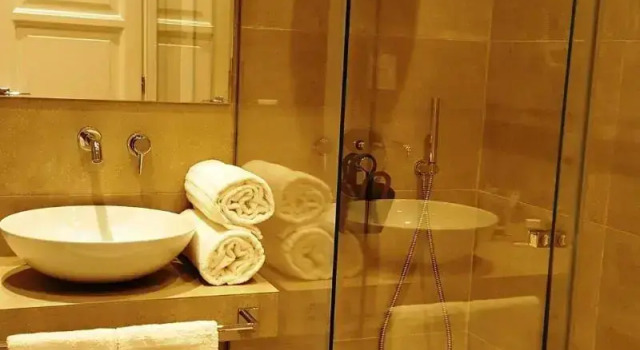 Двухместный люкс Alma Hotel