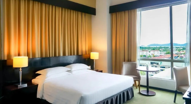 Номер Standard с видом на город Pan Borneo Hotel Kota Kinabalu