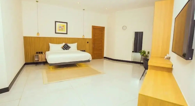 Noble Nook Boutique Hotel Abuja, Book Apartment Hotels in Bwari with a Pool, Swimming Pool