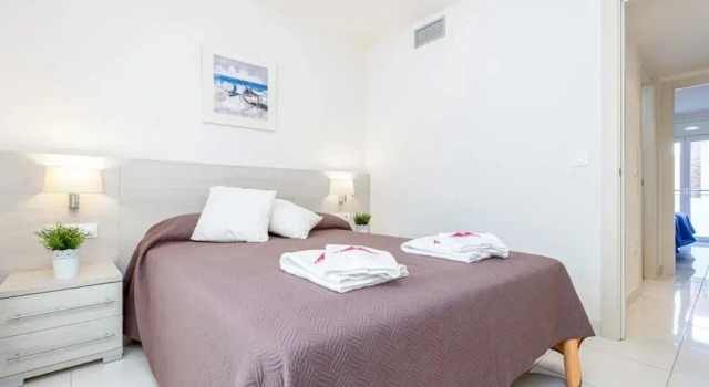 Apartment in Roses Near Punta Beach