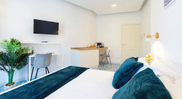 Двухместный номер Comfort с балконом Via Roma Suites
