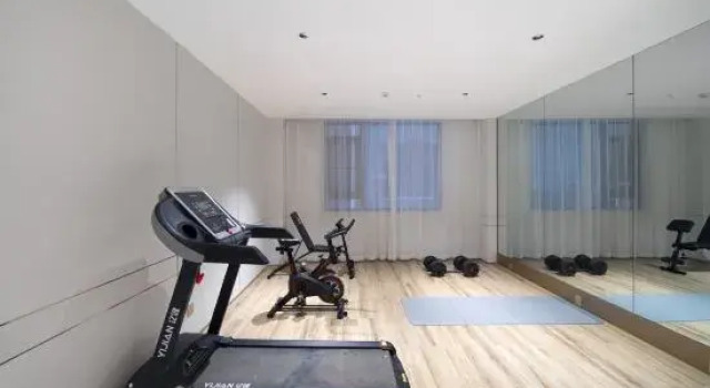 yasitejiudian（baisetianlinqichezongzhandian）, Rezerwuj Hotel Hotele w Baise z parkingiem, Parking