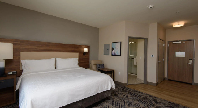 Двухместный люкс Candlewood Suites - Corpus Christi - Portland by IHG