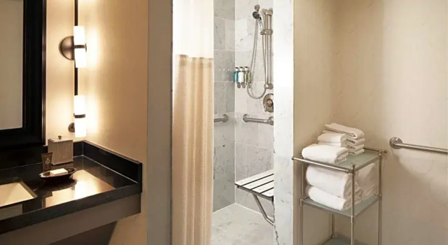 Номер Deluxe Melrose Georgetown Hotel
