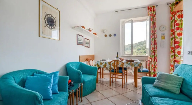 Beautiful Apartment in Portovenere With 2 Bedrooms, Забронировать Апартаменты/квартира Отели Портовенере с парковкой, Парковка
