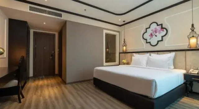 Номер Premier FTE Ba Dinh Hotel