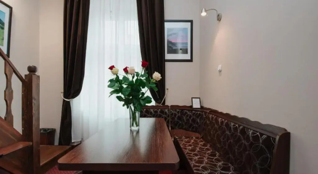 Четырёхместный номер Standard Дуплекс Rembrandt Aparthotel
