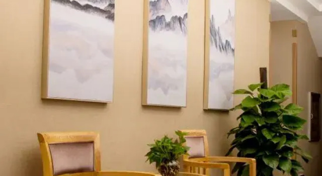 Zhenxi Holiday Hotel