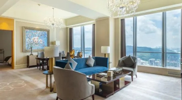 Семейный люкс Executive с 2 комнатами с видом на город Ming Du Lakeside Hotel Nanning