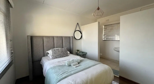 Mutare Manor Single Room - 2308