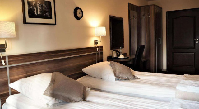 Villa Masoneria, Boek Villa Śródmieście 