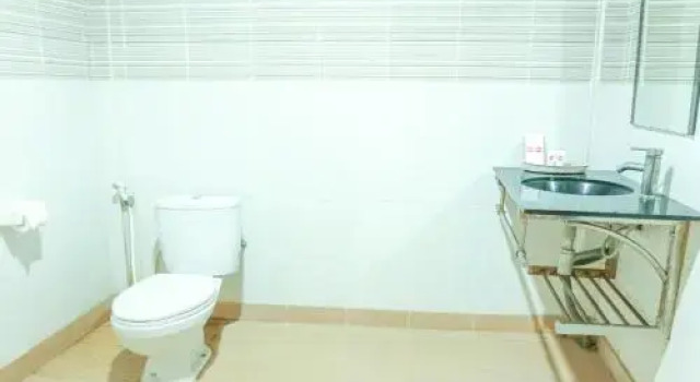 E.dotel Hotel, Book Hotel Praya Lombok