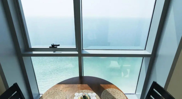 Top Floor Luxury 2BR Beach Apartment with Full Sea View, Varaa Huoneisto Ajman Arabiemiirikunnat