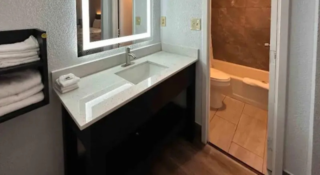Номер Standard Motel 6 Spartanburg, SC Northwest Business 85