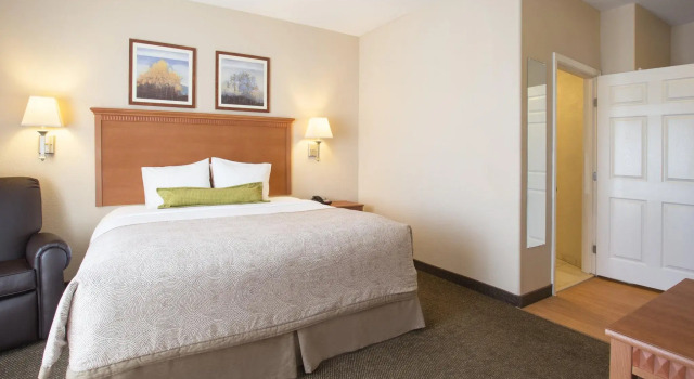 Двухместный люкс Candlewood Suites Yuma by IHG
