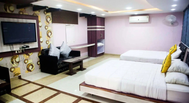 Vista Rooms At M.P Nagar, Забронировать Отель Отели штата Махараштры с завтраком, Завтраки