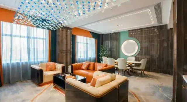 Люкс Executive Yangzi International Hotel