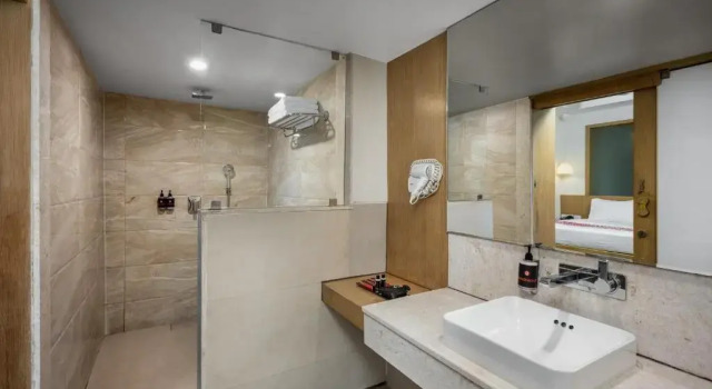 Двухместный люкс Executive Ginger Kochi MG Road