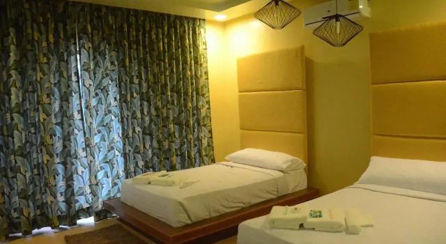 Tugawe Cove Resort, Book Ferieresort Hoteller i Camarines Sur med pool, Swimmingpool