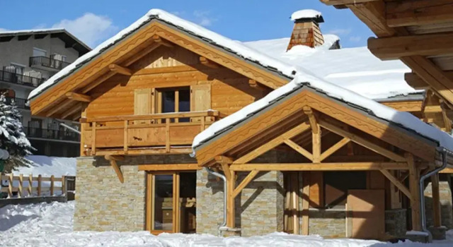 Odalys Chalet Le Loup Lodge, Забронировать Шале Коттеджи Ле-дез-Альп, рядом с Горнолыжный подъемник Кот Брун, Коттедж