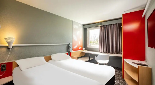 Двухместный номер Standard ibis Amboise