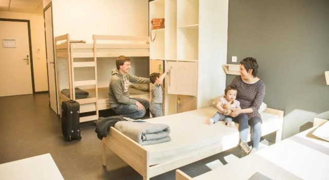 Hostel H, Prenota Ostello Hotel economici a Flanders