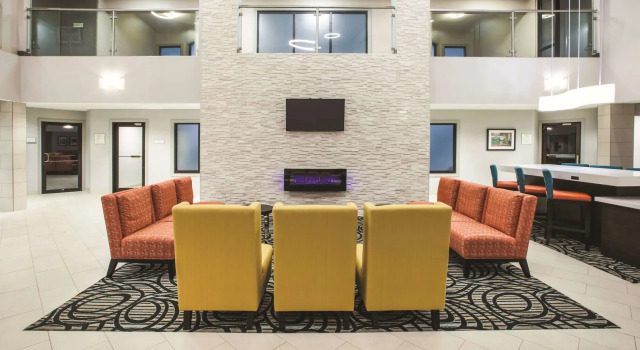 La Quinta by Wyndham Kokomo, Prenota Hotel Hotel a Indiana con parcheggio, Parcheggio