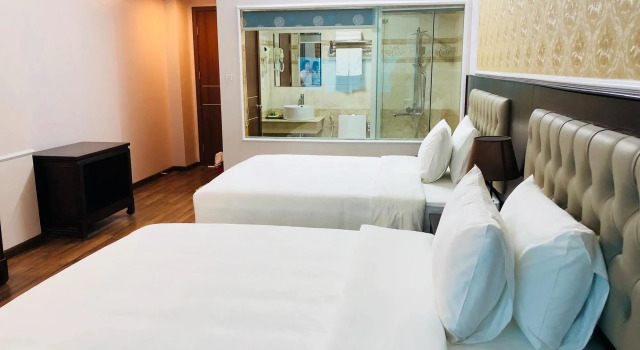 SeaStar Hotel Ha Long
