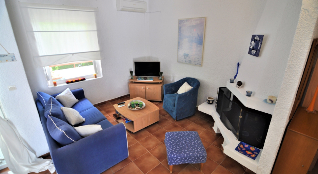 Zennova 16 Naftilos Family Summer House