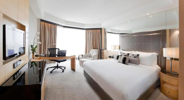 Двухместный номер Club Dorsett Grand Subang Hotel