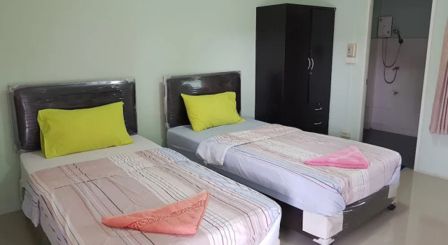 Tossawan Guesthouse