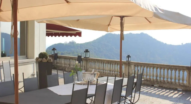 Agriturismo Casa Adea, Book Hotel Hotels in Franciacorta with Parking, Parking