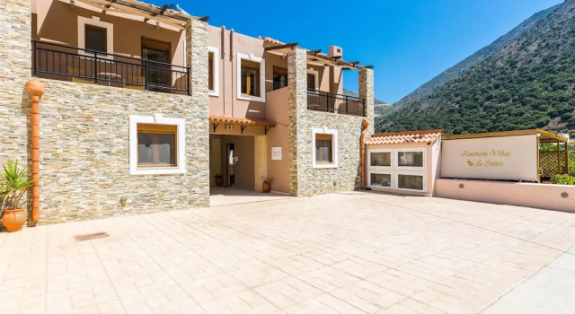 You can Have a Grand Vacational Experience by Staying Here