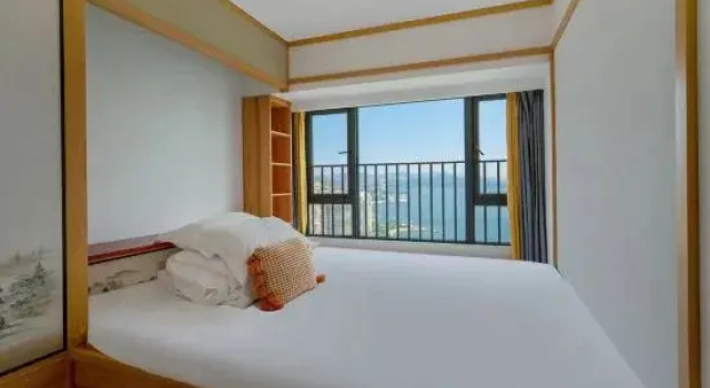 Люкс Lanhai Holiday Seaview Apartment