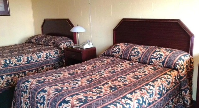 Standard Vierer Zimmer Holiday Motel