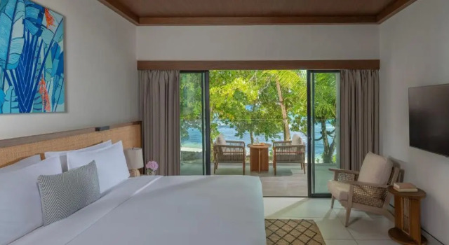 Люкс с 2 комнатами с видом на пляж Avani+ Barbarons Seychelles