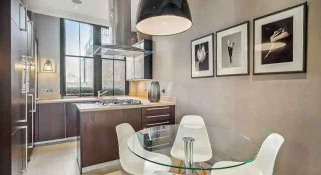 Knightsbridge Flat 3 Bed