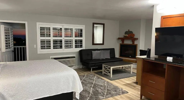 Люкс с видом на океан Comfort Inn near Hearst Castle - Cambria