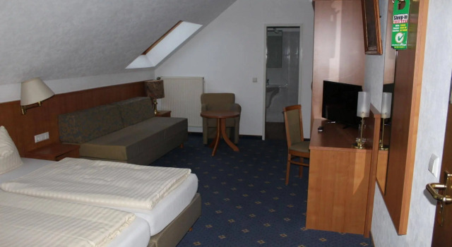 Hotel Kaiserhof, Prenota Hotel Lehrte Bassa Sassonia