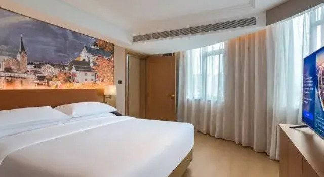 Люкс Business Vienna Hotel (Hangzhou Tonglu Fuchunjiang Branch)