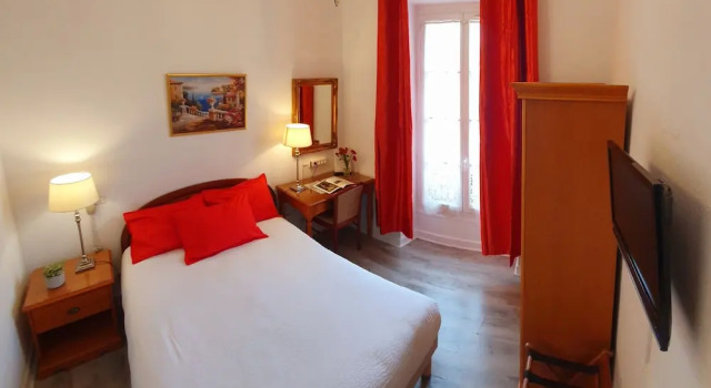 Двухместный номер Standard Hotel Louvia