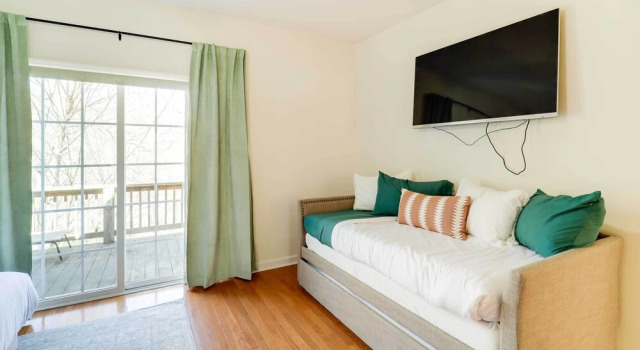 Коттедж Deck + Scenic Views: Beech Mtn Group Getaway