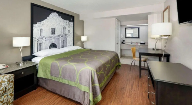 Двухместный Mobility Accessible номер Super 8 by Wyndham San Antonio Downtown/Alamo