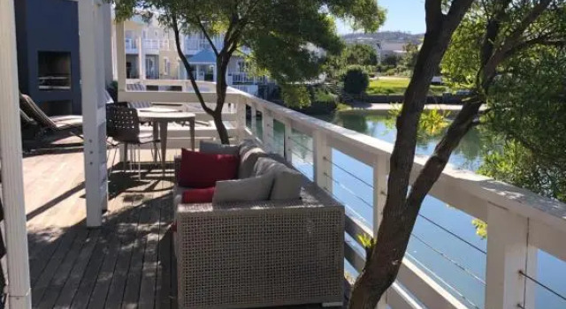 Thesen Island Paradise K24, Reservar Hotel Hotéis em Knysna com piscina, Piscina